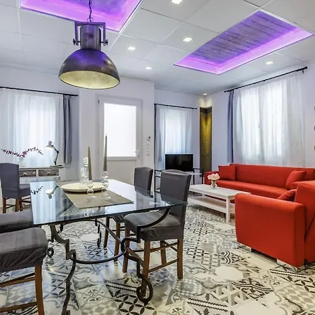 Fouxia-grey * Szkópelosz