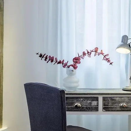 Fouxia-grey Szkópelosz